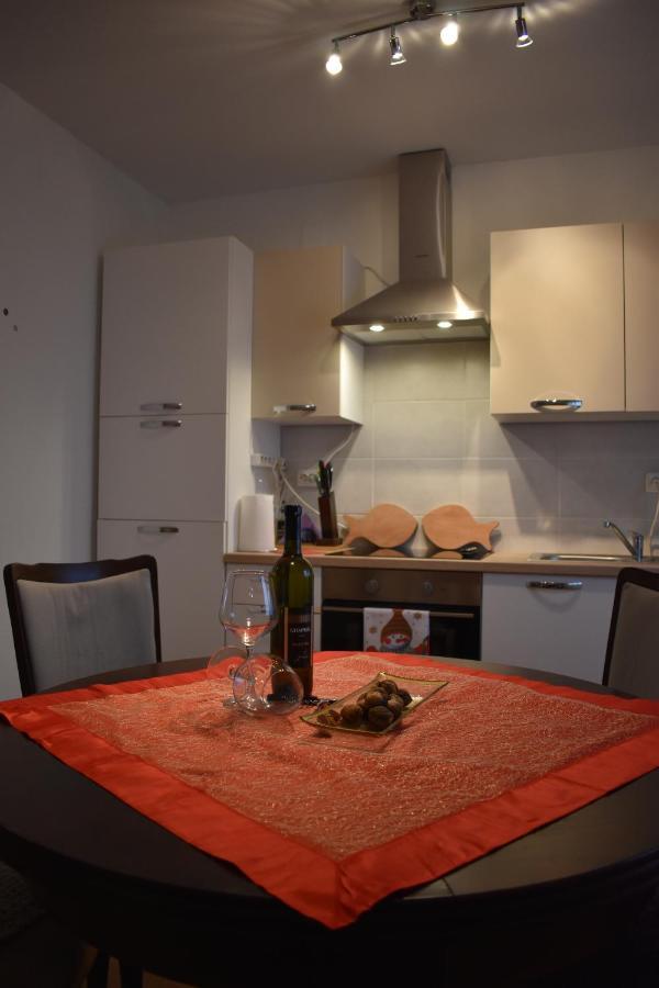 Apartament Apartman Skender 3* Ravna Gora Zewnętrze zdjęcie